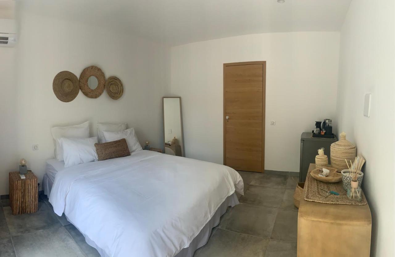 Le Cabanon De Val Bed & Breakfast กาสแซ็ง ภายนอก รูปภาพ